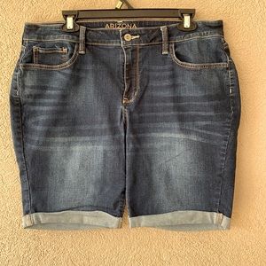 Arizona Jean Shorts